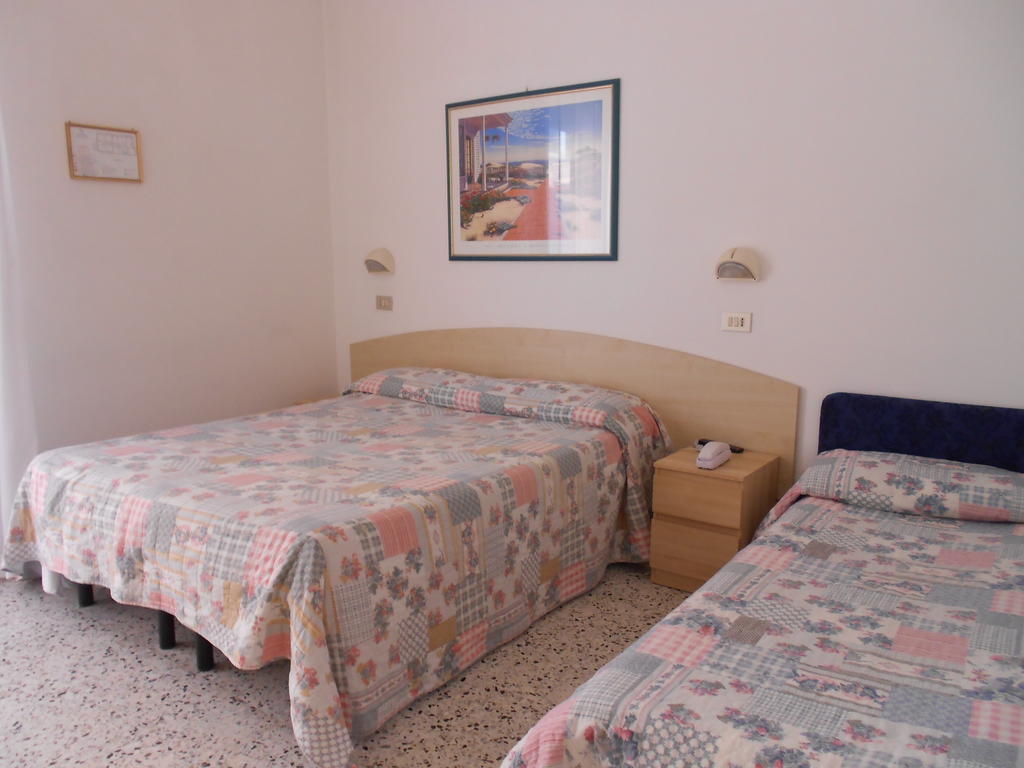 Hotel Laguna Blu Rimini Ruang foto